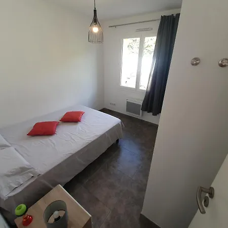 Διαμέρισμα F2 Neuf Calme Climatise Wifi Parking - 1,5 Km *